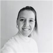 Profesora de fotografía digital | Profesora de fotografía análoga